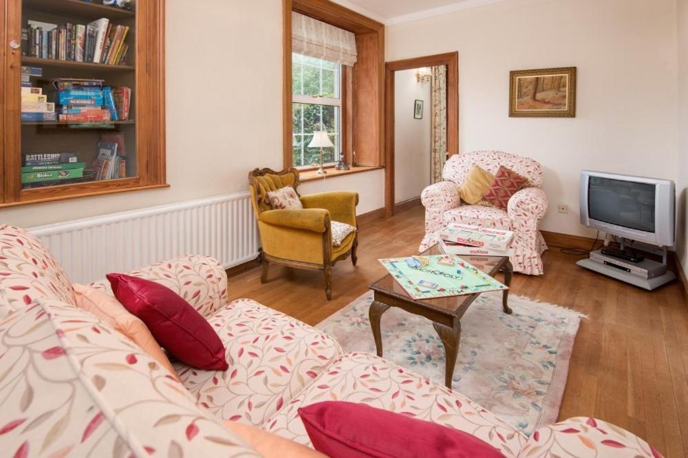 Westerkirk Mains Villa Bentpath ภายนอก รูปภาพ