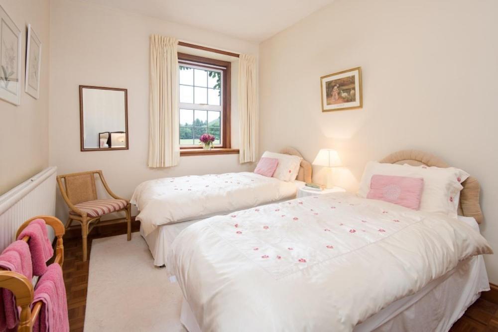 Westerkirk Mains Villa Bentpath ภายนอก รูปภาพ