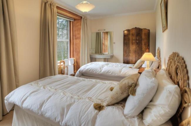 Westerkirk Mains Villa Bentpath ภายนอก รูปภาพ